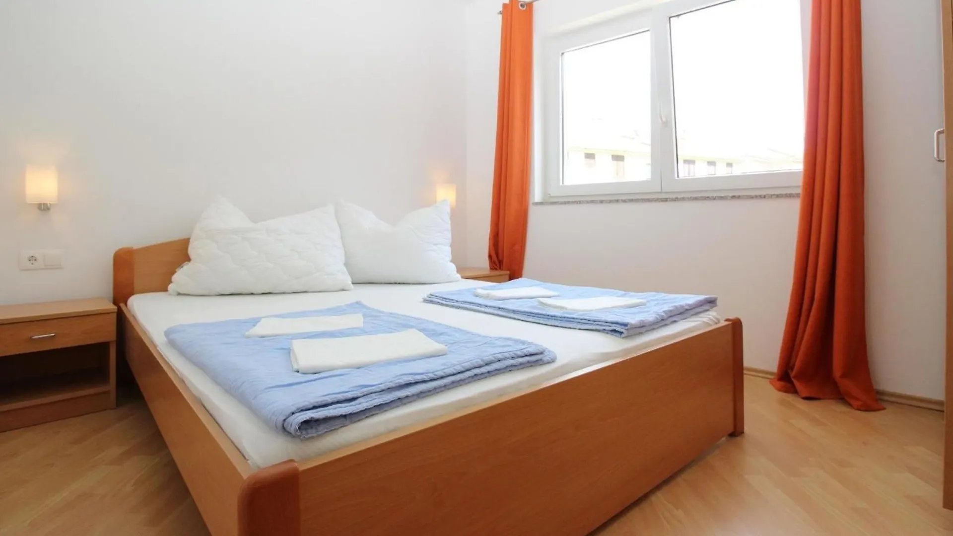 Apartamento Appartement In Baska Mit Eigener Terrasse - B59543